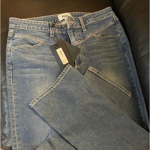 Never worn Paige Denim ankle jeans with pleated front